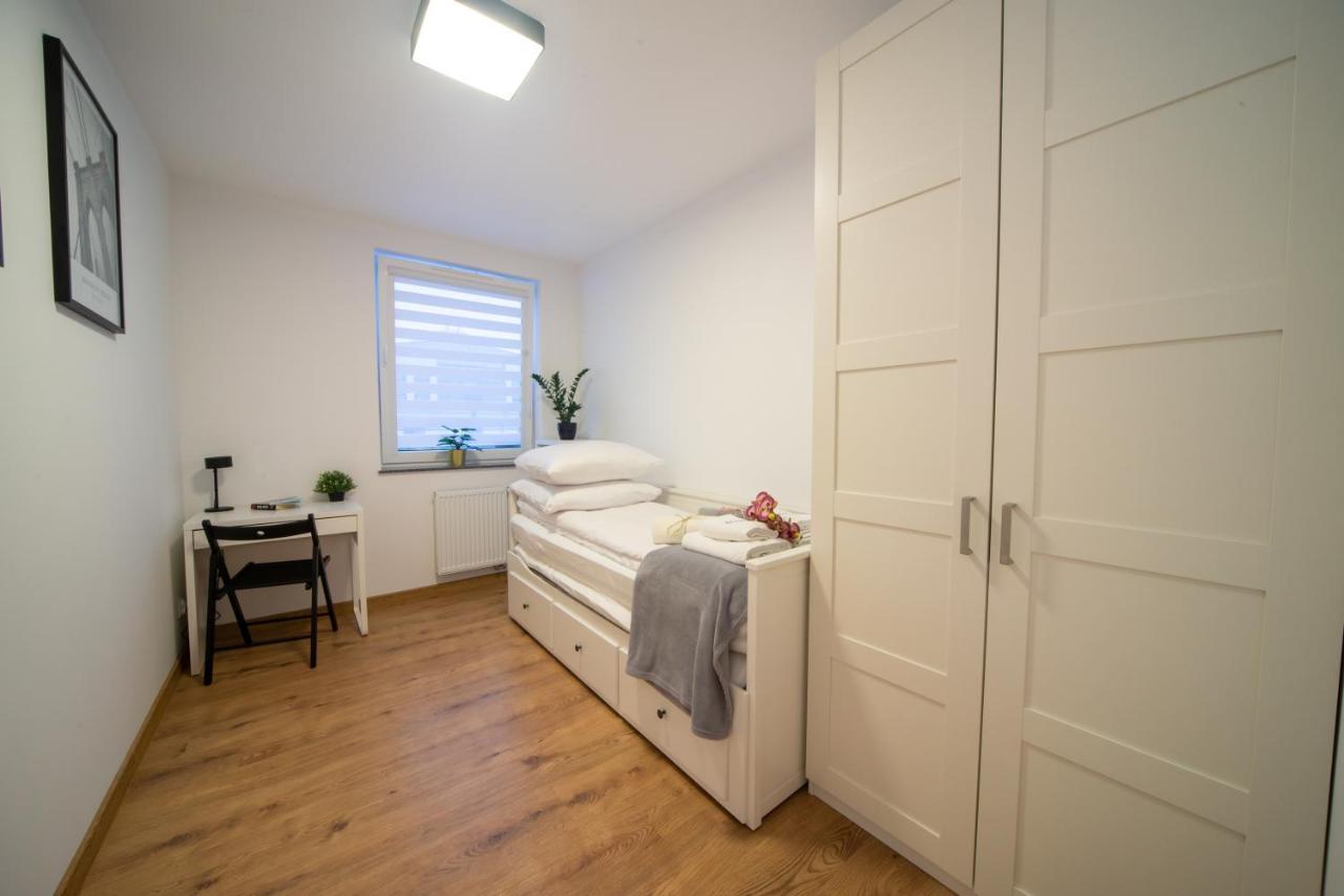 Maya'S Flats & Resorts 49 - Spacious 3 Rooms Apartment In Szafarnia Gdańsk Eksteriør billede